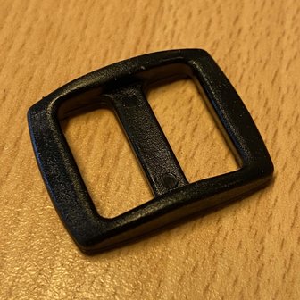 Schuifgesp zwart kunststof 15 mm (100 stuks)