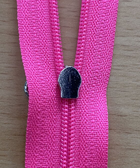 Umgekehrter Rei&szlig;verschlussschieber f&uuml;r Nylon-Spiralrei&szlig;verschluss Gr&ouml;&szlig;e 5
