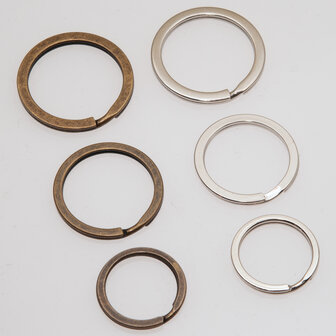 Sleutelring plat zilverkleurig ca. 24 mm (10 stuks)