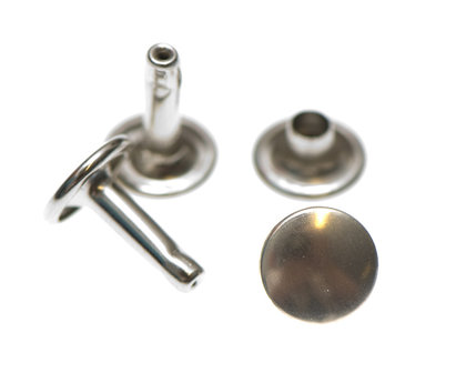 Holniet nikkelkleurig staal 9 mm met dubbele kop - lange pin (ca. 1000 sets)
