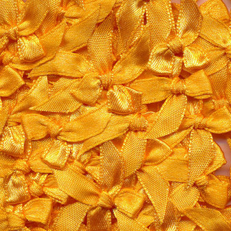 Satijnen strikjes warm geel (ca. 100 stuks)