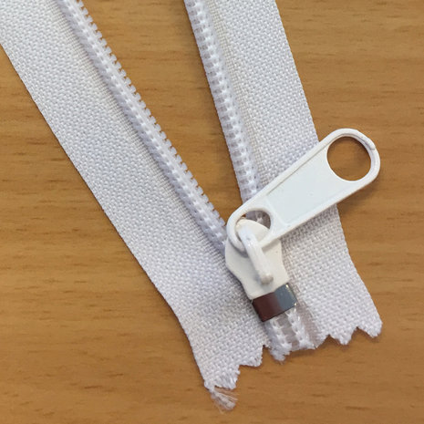 Eindstop voor nylon rits / Bottom stop for nylon zipper