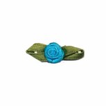 Roosje satijn aqua op blad 10 x 30 mm (ca. 25 stuks) Roosje satijn aqua op blad 10 x 30 mm (ca. 25 stuks)