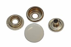Drukker wit 15 mm, type 4-7 (ca. 25 stuks) Drukker wit 15 mm, type 4-7 (ca. 25 stuks)