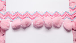 Ibiza pompom band licht roze 45 mm (ca. 5 meter) Ibiza pompom band licht roze 45 mm (ca. 5 meter)