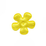 Applicatie bloem geel satijn effen klein 25 mm (ca. 100 stuks) Applicatie bloem geel satijn effen klein 25 mm (ca. 100 stuks)