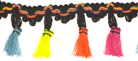 Band met kwastjes zwart-geel-fuchsia-blauw-oranje 50 mm (ca. 10 meter) Band met kwastjes zwart-geel-fuchsia-blauw-oranje 50 mm (ca. 10 meter)